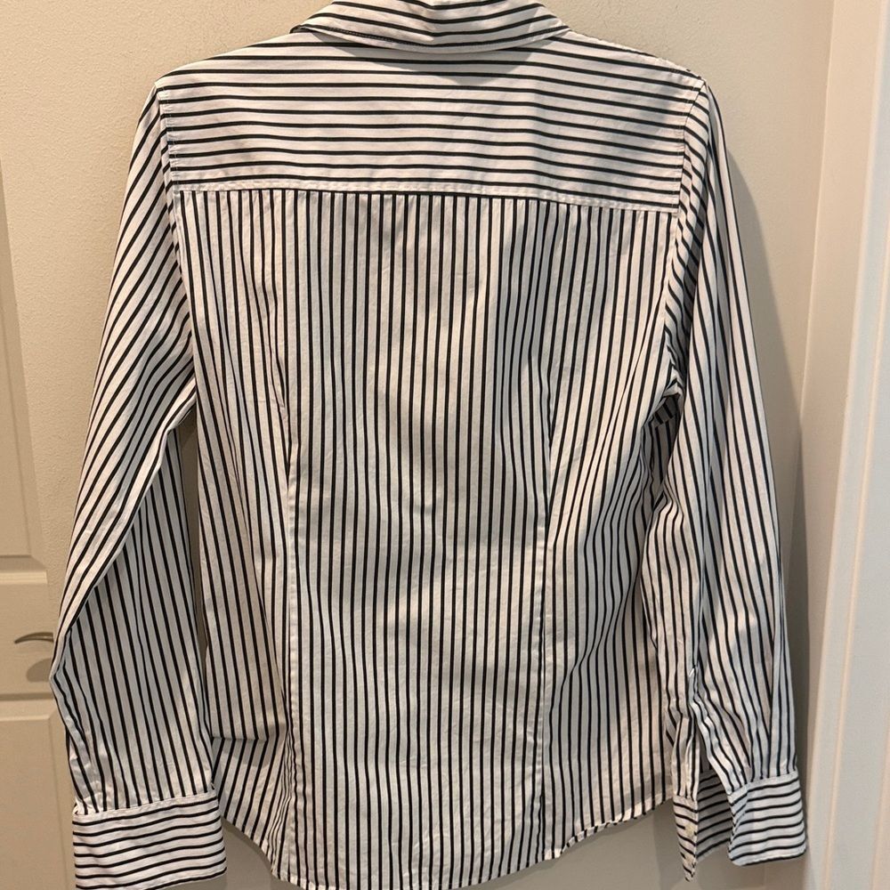 J. Crew Haberdashery Black and White Striped Button Down Shirt size Large - Picture 4 of 9